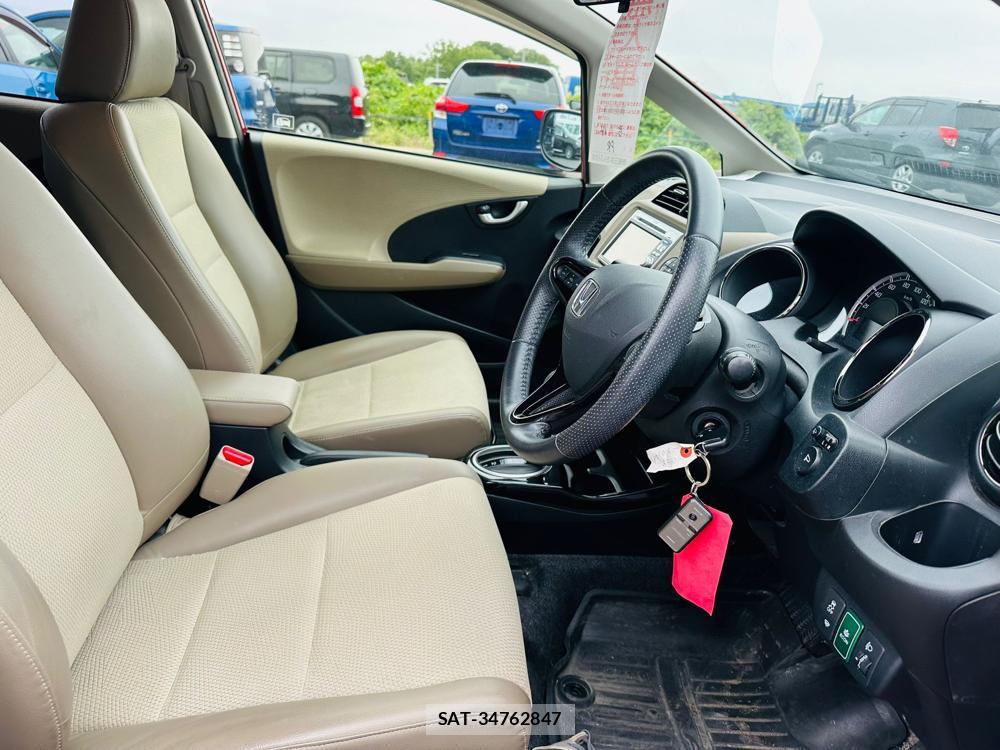 Honda FIT SHUTTLE 2013 6735239-11