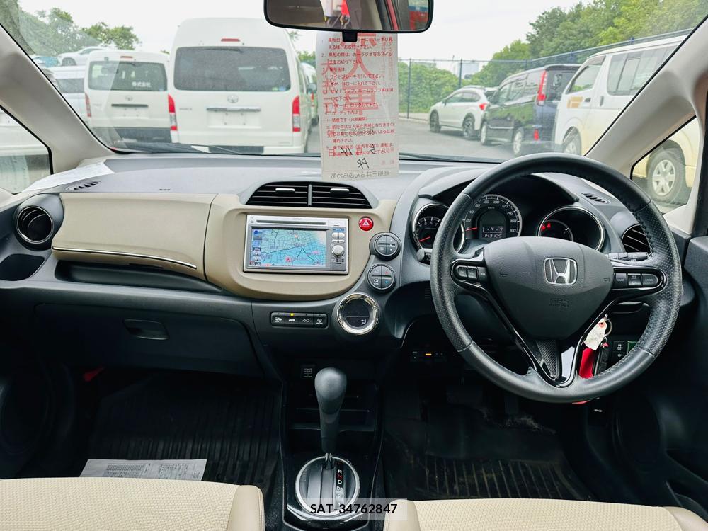 Honda FIT SHUTTLE 2013 6735239-12