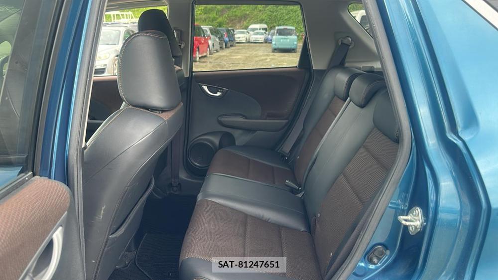 Honda FIT SHUTTLE 2012 6735242-9
