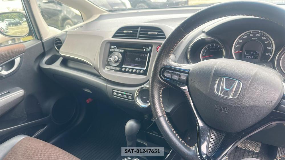Honda FIT SHUTTLE 2012 6735242-16