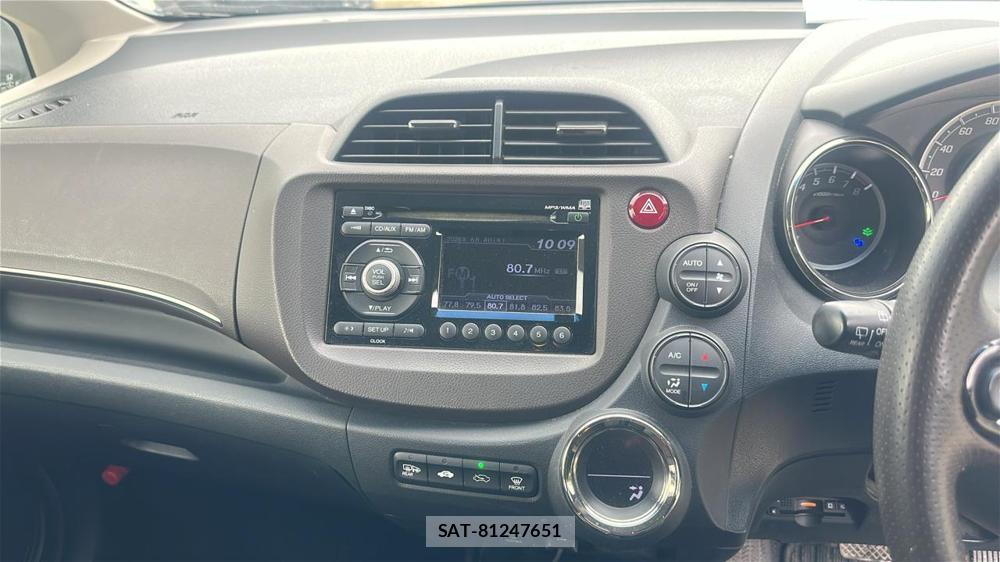 Honda FIT SHUTTLE 2012 6735242-17