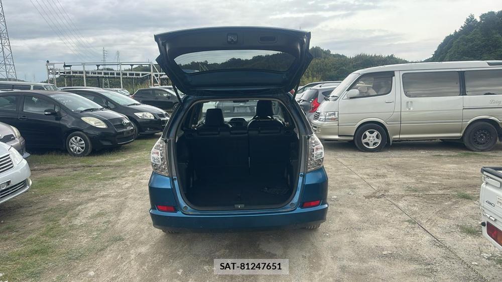 Honda FIT SHUTTLE 2012 6735242-23