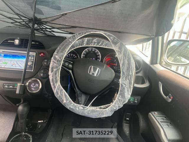 Honda FIT SHUTTLE 2013-05 8035594-16