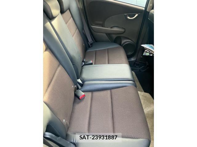 Honda FIT SHUTTLE 2011-09 8365954-9