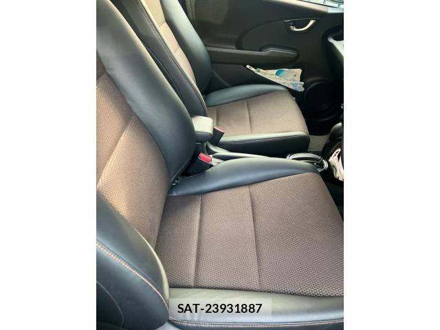 Honda FIT SHUTTLE 2011-09 8365954-7