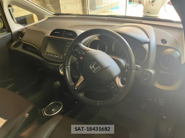 Honda FIT SHUTTLE 2012-03 8365953-11