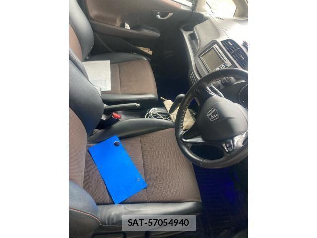 Honda FIT SHUTTLE 2011-08 8457488-18