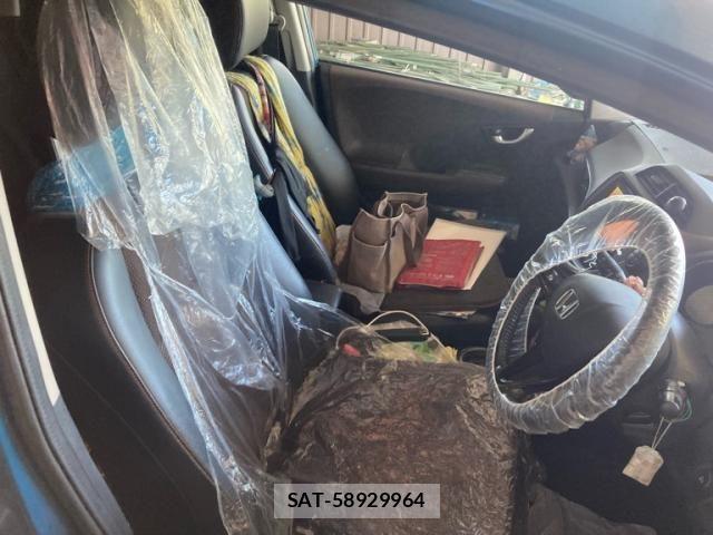 Honda FIT SHUTTLE 2013-02 8524886-17