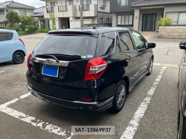 Honda FIT SHUTTLE 2011-12 8879781-2