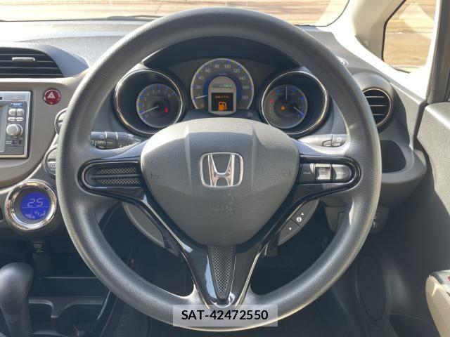 Honda FIT SHUTTLE HYBRID 2012-06 849888-9