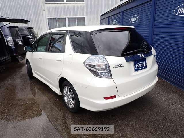 Honda FIT SHUTTLE HYBRID 2011-08 1310477-4