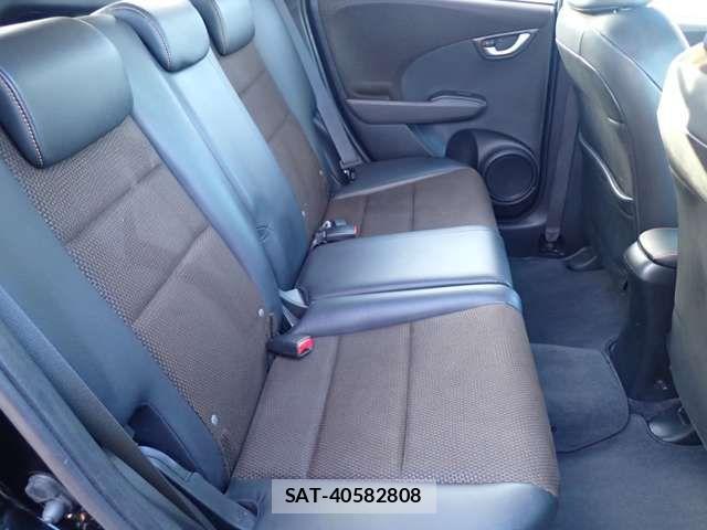 Honda FIT SHUTTLE HYBRID 2012-01 1380665-9
