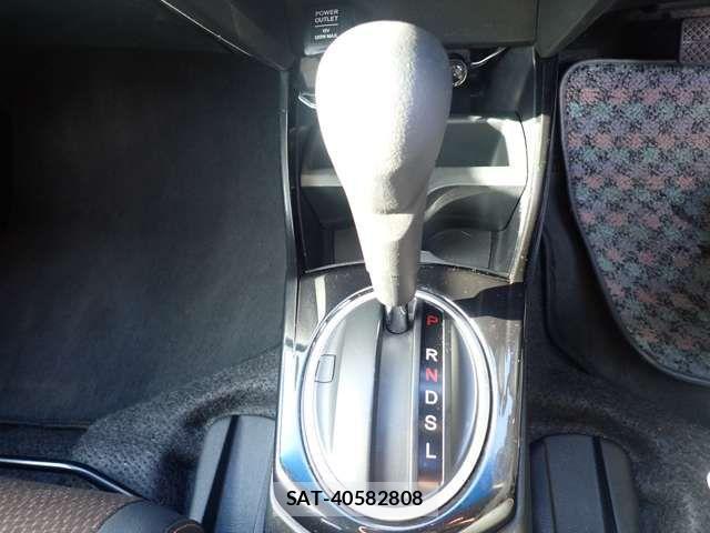 Honda FIT SHUTTLE HYBRID 2012-01 1380665-12
