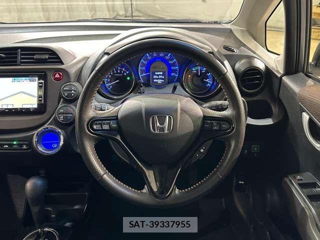 Honda FIT SHUTTLE HYBRID 2013-05 3421105-9