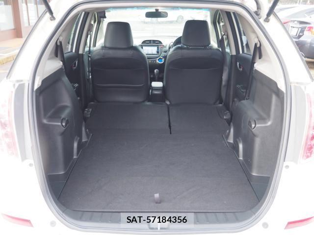 Honda FIT SHUTTLE HYBRID 2014-03 4592211-14