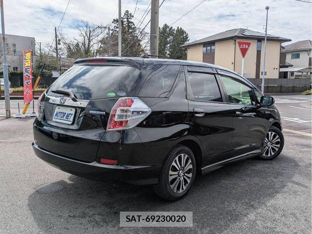 Honda FIT SHUTTLE HYBRID 2014-06 6006062-1