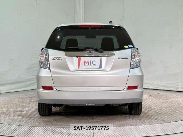 Honda FIT SHUTTLE HYBRID 2012-02 6006075-6