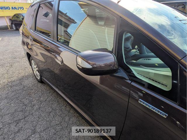 Honda FIT SHUTTLE HYBRID 2013-04 6006077-21