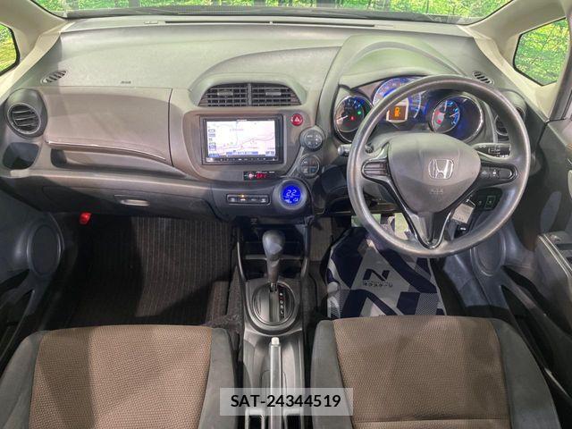 Honda FIT SHUTTLE HYBRID 2013-08 6905194-1