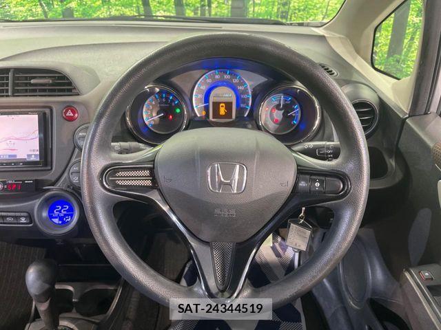 Honda FIT SHUTTLE HYBRID 2013-08 6905194-8