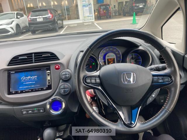 Honda FIT SHUTTLE HYBRID 2013-07 6905191-21