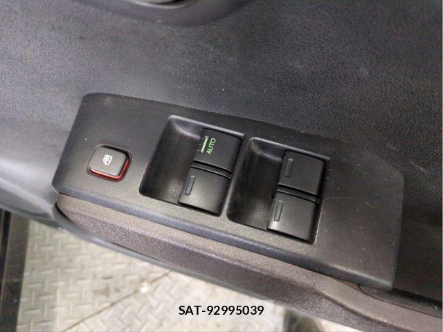 Honda FIT SHUTTLE HYBRID 2013-04 6905192-29