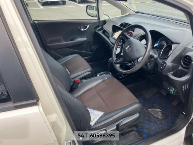 Honda FIT SHUTTLE HYBRID 2011-07 7058560-13