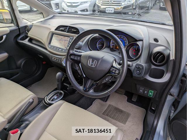 Honda FIT SHUTTLE HYBRID 2012-05 7218643-14