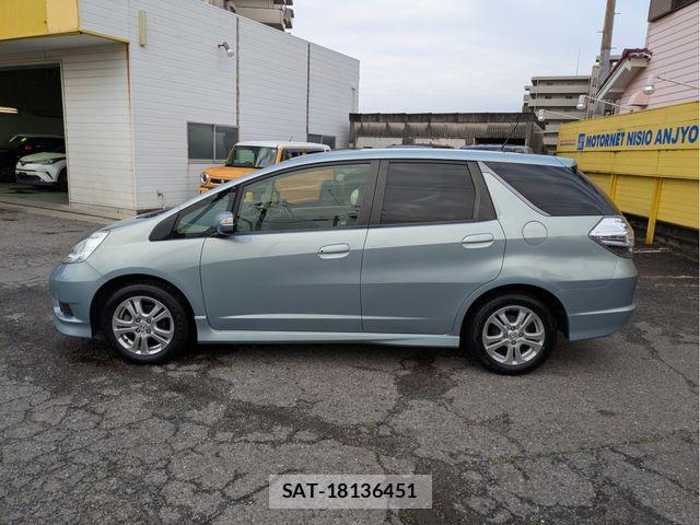 Honda FIT SHUTTLE HYBRID 2012-05 7218643-19
