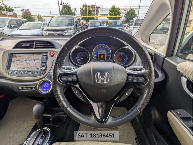Honda FIT SHUTTLE HYBRID 2012-05 7218643-7