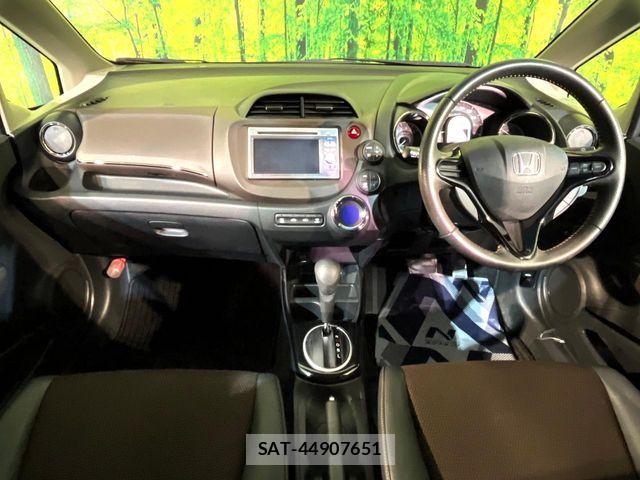 Honda FIT SHUTTLE HYBRID 2012-03 7218639-1