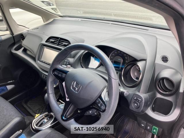 Honda FIT SHUTTLE HYBRID 2014-03 7218640-14