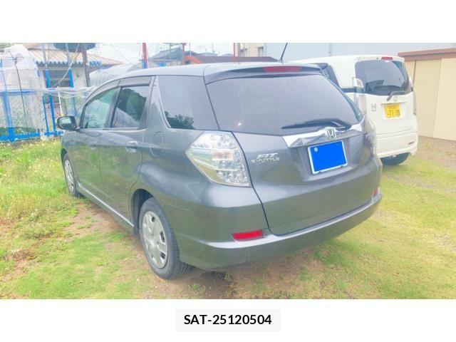 Honda FIT SHUTTLE HYBRID 2011-10 7250812-2