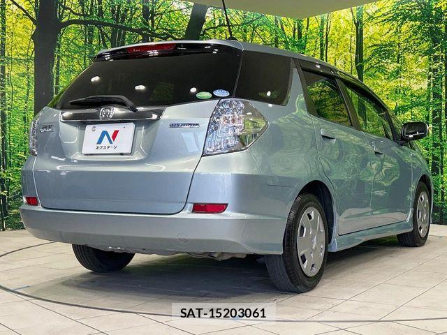 Honda FIT SHUTTLE HYBRID 2013-06 7271895-13