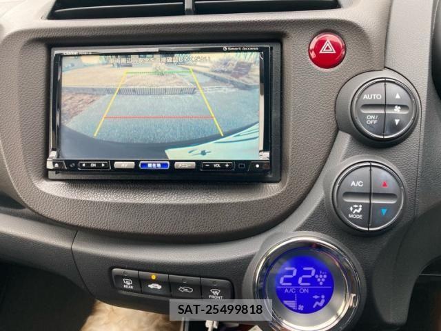 Honda FIT SHUTTLE HYBRID 2013-12 7332689-23
