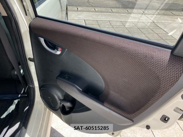 Honda FIT SHUTTLE HYBRID 2011-08 7454335-23