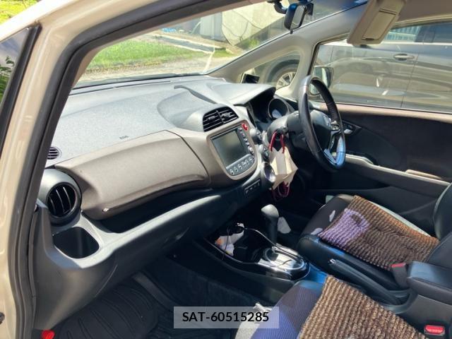 Honda FIT SHUTTLE HYBRID 2011-08 7454335-28