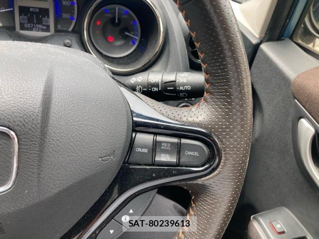 Honda FIT SHUTTLE HYBRID 2014-04 7454333-12