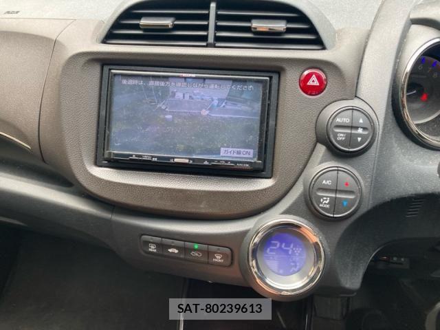 Honda FIT SHUTTLE HYBRID 2014-04 7454333-15