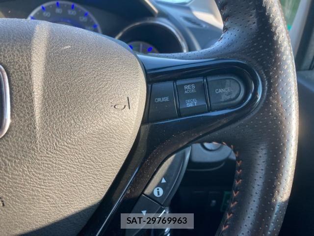 Honda FIT SHUTTLE HYBRID 2014-03 7562126-14