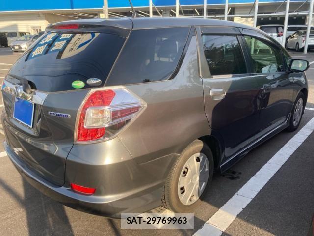 Honda FIT SHUTTLE HYBRID 2014-03 7562126-2