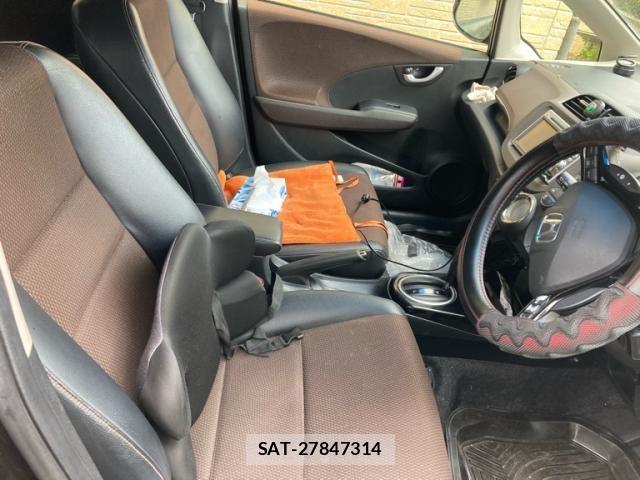 Honda FIT SHUTTLE HYBRID 2013-07 7616598-14