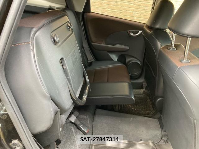 Honda FIT SHUTTLE HYBRID 2013-07 7616598-15
