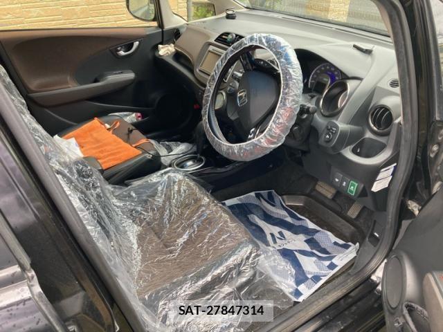 Honda FIT SHUTTLE HYBRID 2013-07 7616598-26