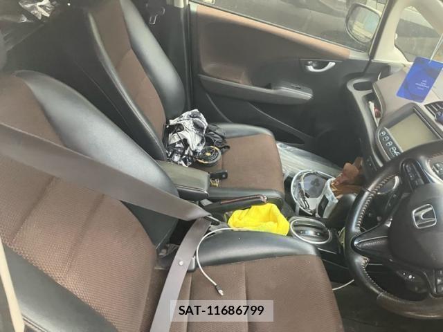 Honda FIT SHUTTLE HYBRID 2012-01 7616597-14