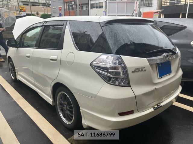 Honda FIT SHUTTLE HYBRID 2012-01 7616597-5
