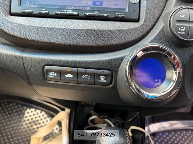 Honda FIT SHUTTLE HYBRID 2013-11 7616596-11