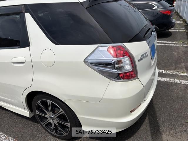 Honda FIT SHUTTLE HYBRID 2013-11 7616596-3