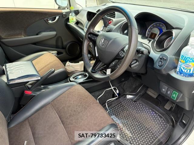 Honda FIT SHUTTLE HYBRID 2013-11 7616596-7
