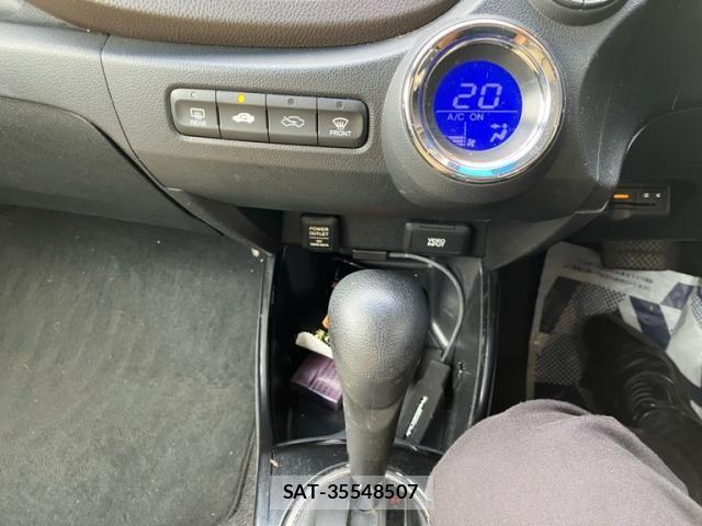 Honda FIT SHUTTLE HYBRID 2011-12 7616599-21